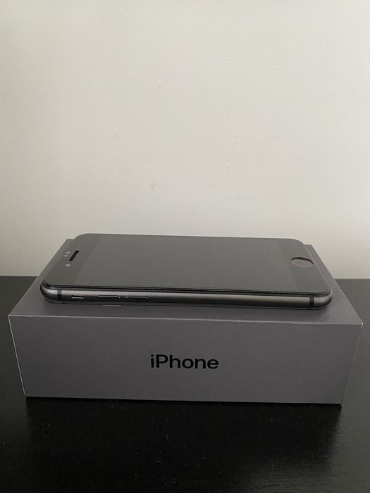 Iphone 8 64GB jak nowy
