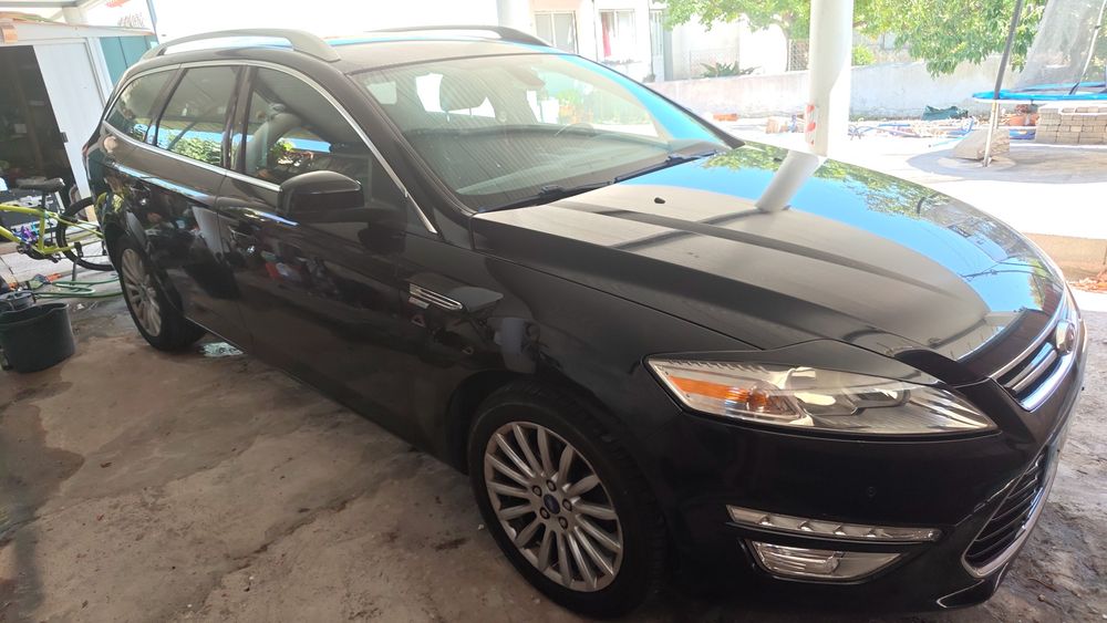 Ford Mondeo Mk4 6veloc 140cv 215mil preta