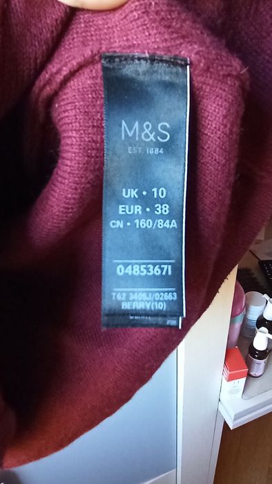 Damski sweter z koronka