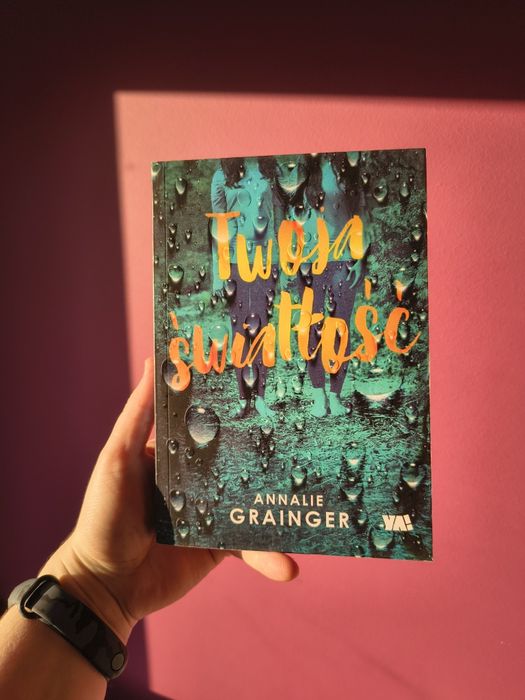 Książka Twoja Światłość Annalie Grainger