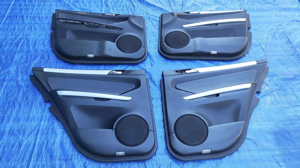 BOCZEK BOCZKI TAPICERKA DRZWI PRZÓD TYŁ LEWY PRAWY CZARNA SKÓRA KOMPLET MERCEDES ML W164 LIFT