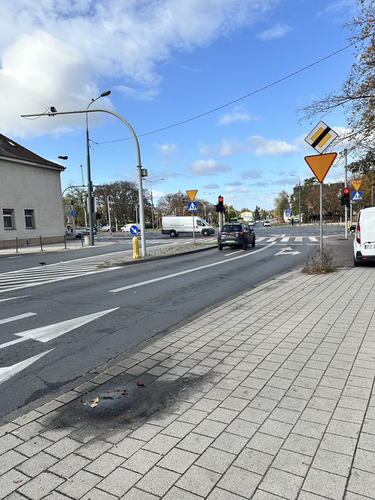 Wynajmę  pawilon handlowo- usługowy
