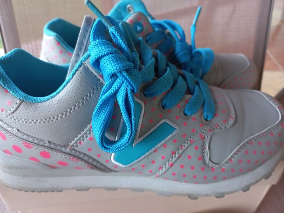 Buty damskie  r37-38,wew.24cm