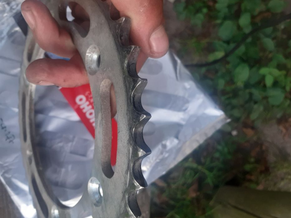 Продам запчасьті geon x road 250