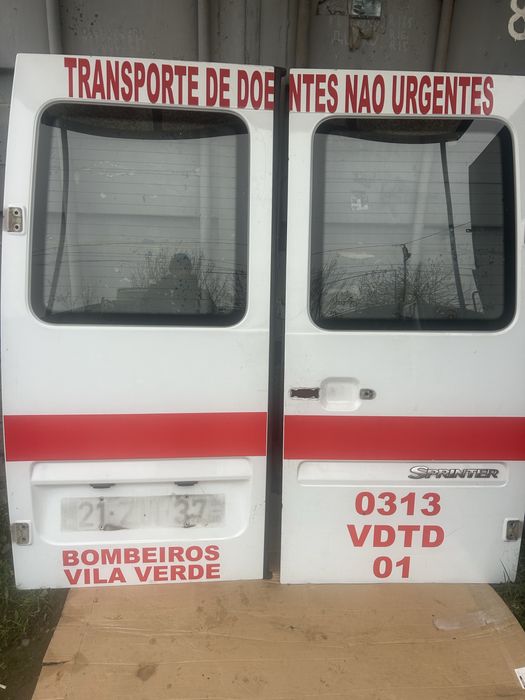 Двері задні високі , низькі , бокові  до2006 року в гарному стані