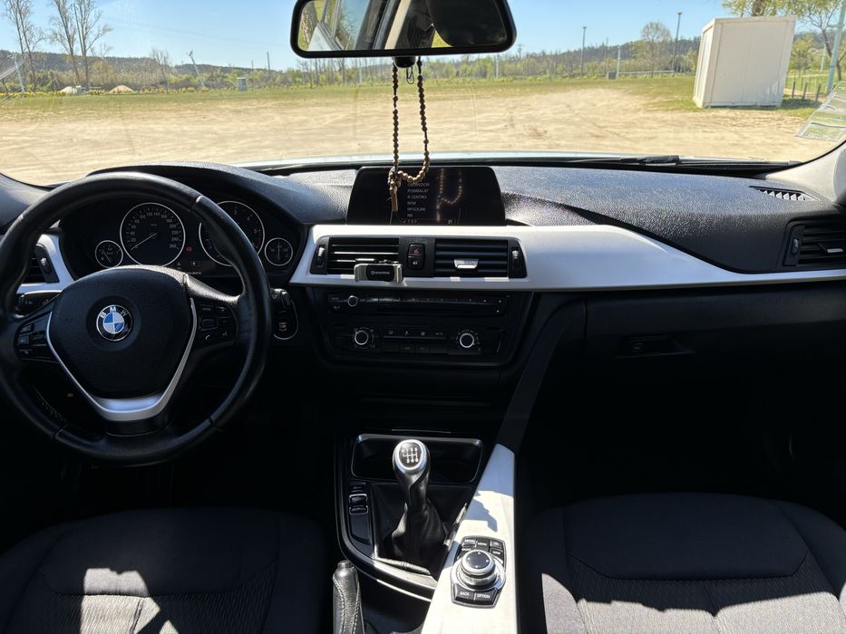 BMW 320 Touring 184 cv