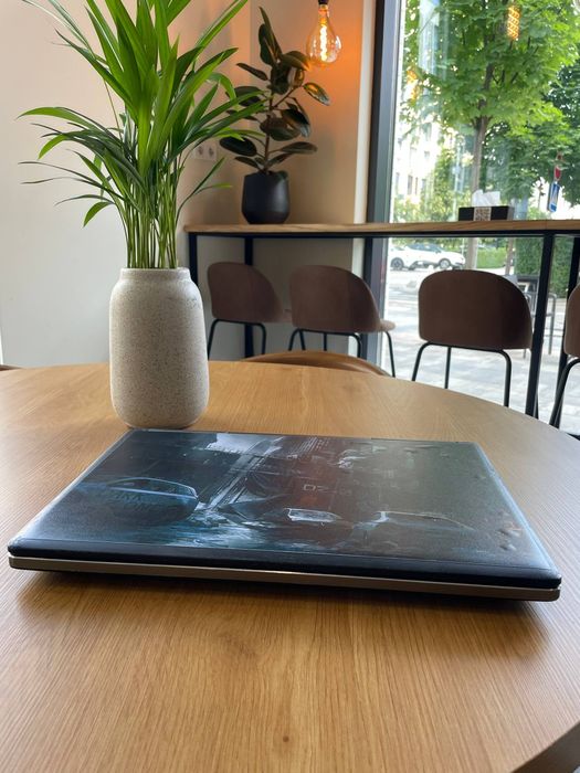 Dell precision 7710