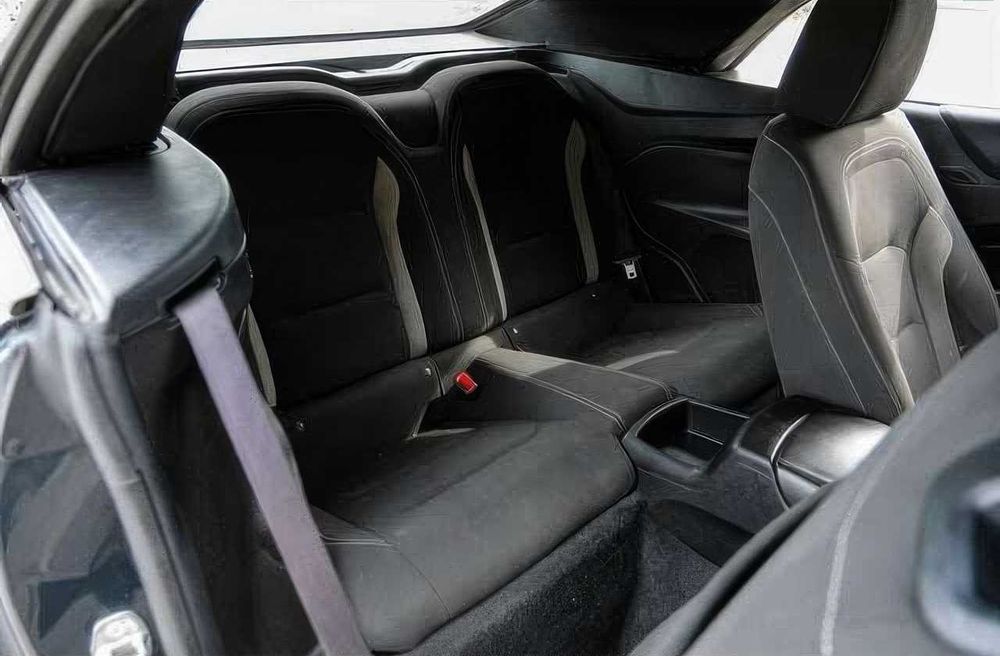 Chevrolet Camaro      2020