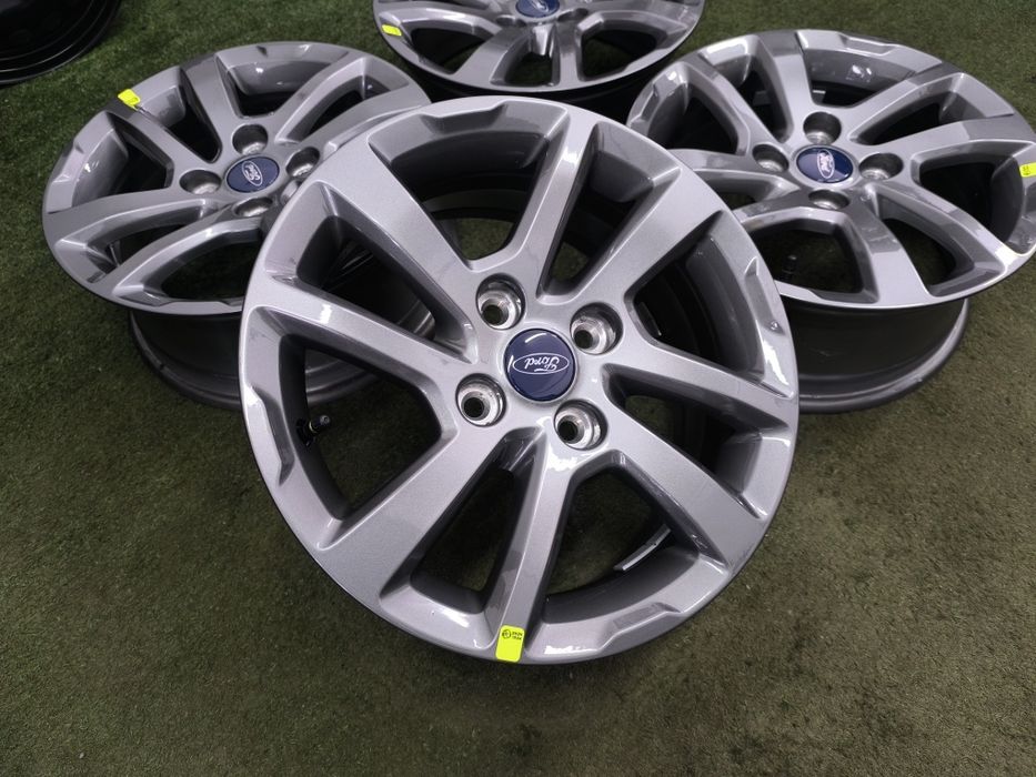 Nowe 15" felgi 4x108 et32,5 Oryginalne Ford Wysyłka