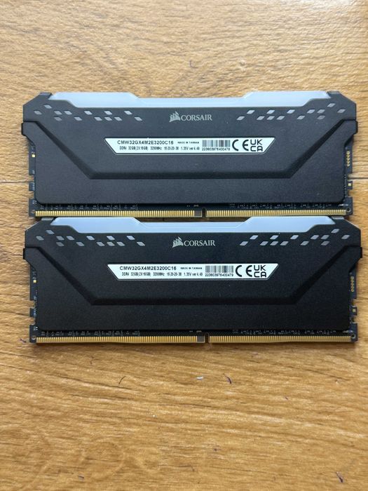 Corsair Vengeance RGB Pro 32 gb 2 x 16 gb гигабайт 3200 МГц частота DDR4 идеал гарантия оперативная память для пк модель CMW32GX4M2E3200C16