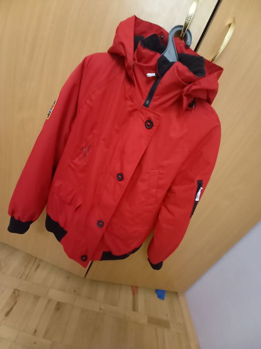 Жіночі лижні    куртки