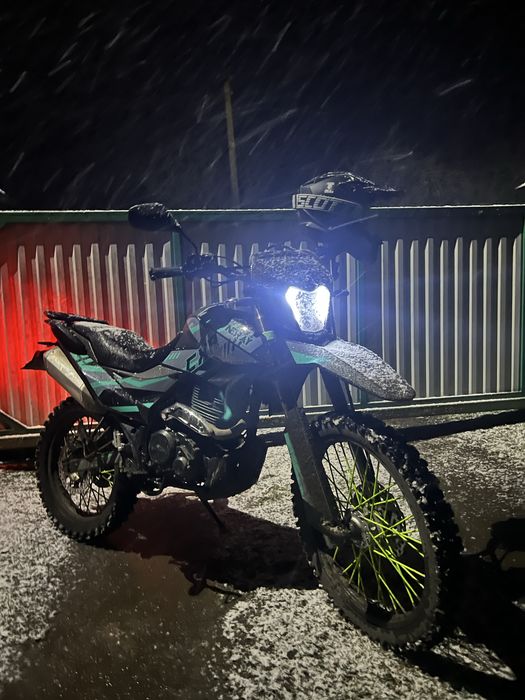 Мотоцикл shineray 250 6c