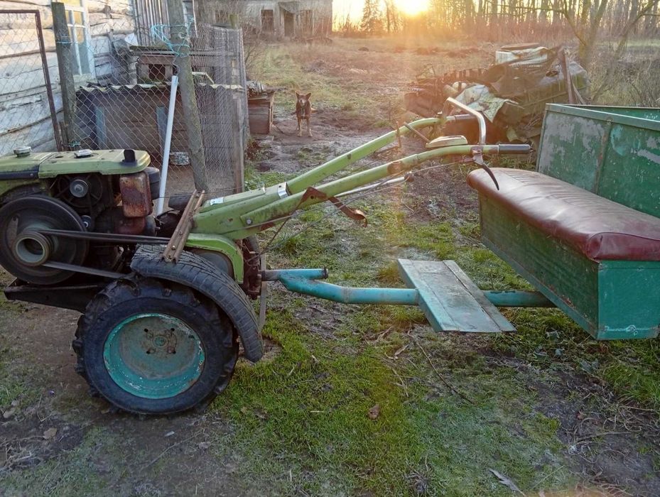 Продам мотоблок с прицепом