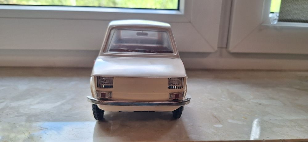 Zabawka Fiat 126p CZZ - idealny stan
