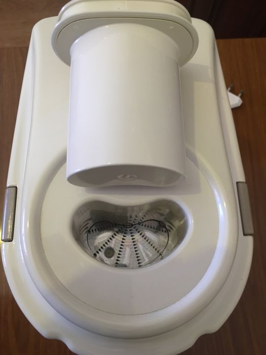 Centifugadora  de sumos moulinex