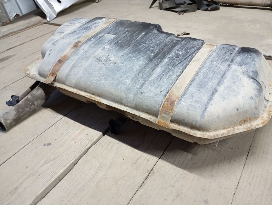 Бак інжекторний ВАЗ-2109/21099/2110/2111/2112/2113/2114/2115