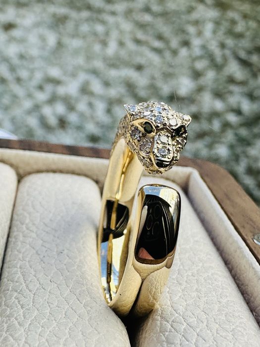 Кольцо cartier с бриллиантами 585