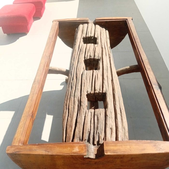 Mesa madeira maciça