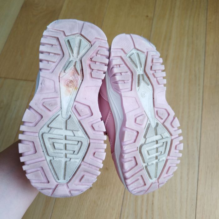 Buty trzewiki zimowe 28