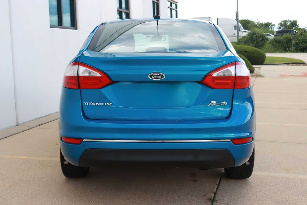 Ford Fiesta Titanium      2016