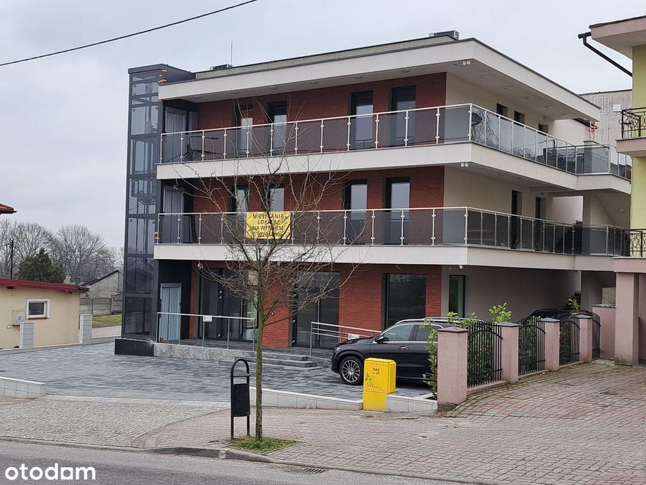 Atrakcyjny lokal handlowo- usługowy w Radziejowie (74m2)
