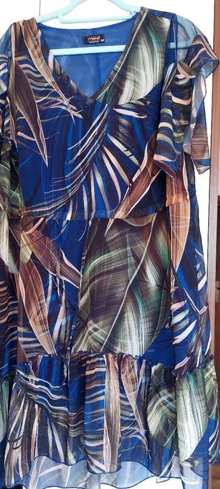 Letnia zwiewna sukienka 44 motyw roślinny