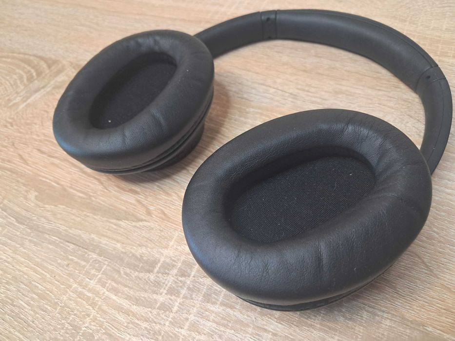 Бездротові навушники Sony WH-CH720N