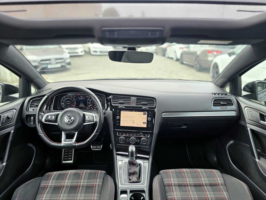 VOLKSWAGEN GOLF 7.5 GTI PERFORMANCE 2.0TSI 245CV DSG "FULL EXTRAS"