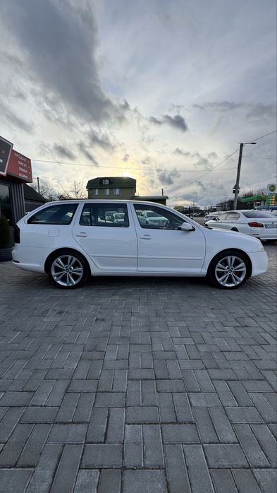 Ексклюзивна Scoda Octavia Шкода Октавіа RS 2007 р 2,0 дизель 6МКПП