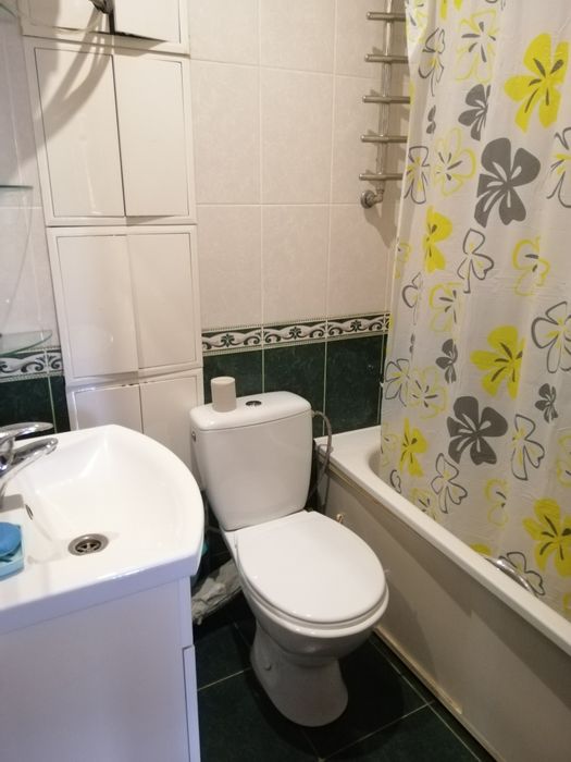 Сдам посуточно 1к бул. Гавела Вацлава 75