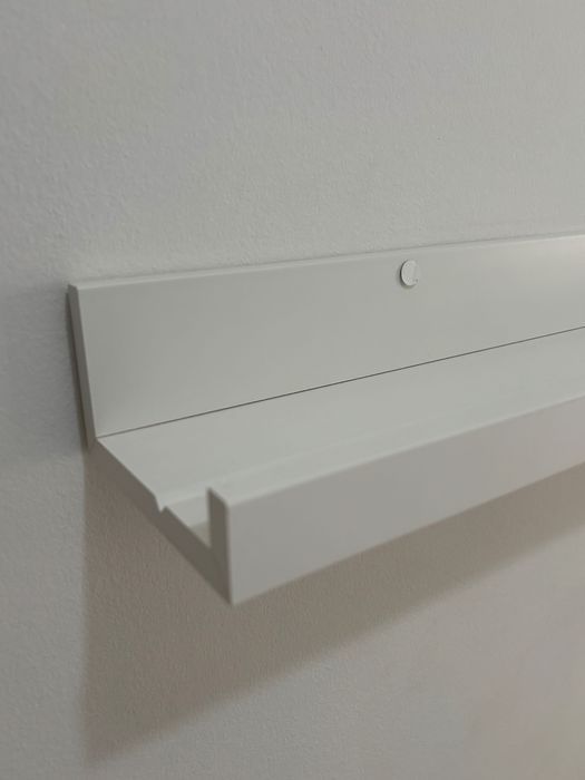 2 prateleiras da ikea