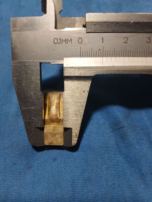 Контакти нерухомі до МК2-20 (63А)