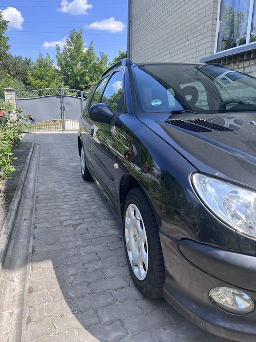 Продам peugeot 206 sw