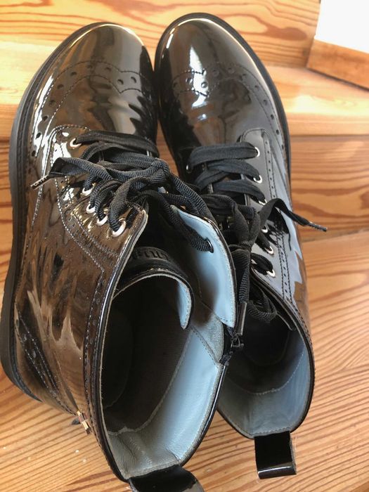 Botki, trapery włoskie LIUJO, lakierowana skóra, rozmiar 40