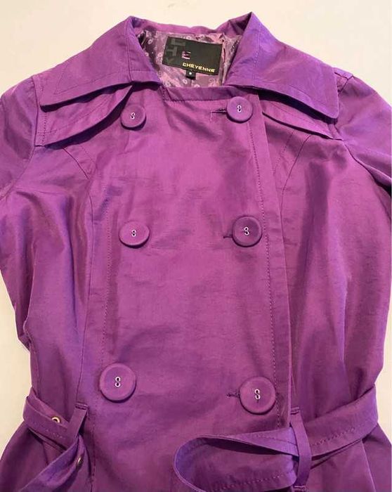 Gabardine Roxo estiloso e reverente