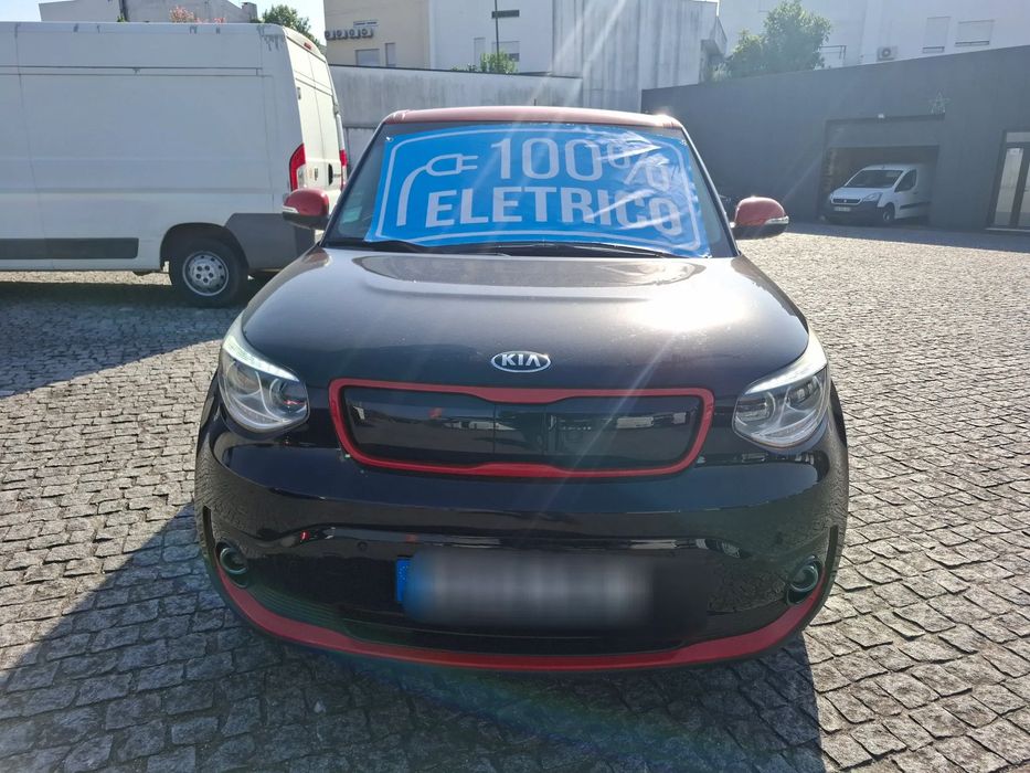 Kia e-Soul EV Play