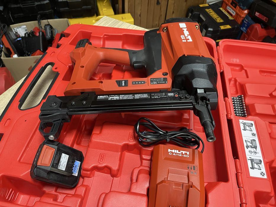 Hilti GX 2 / акумуляторно-газовий пістолет прямого монтажу Хілті