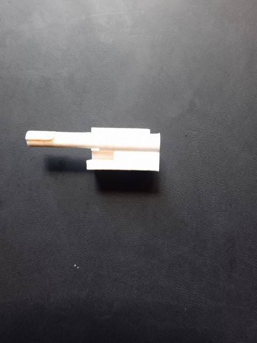 Поршень пластмассовый