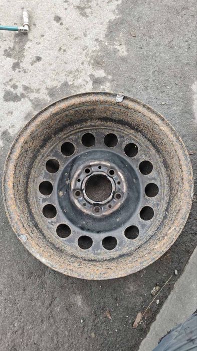 Диски r16 від бмв е91 2011 року