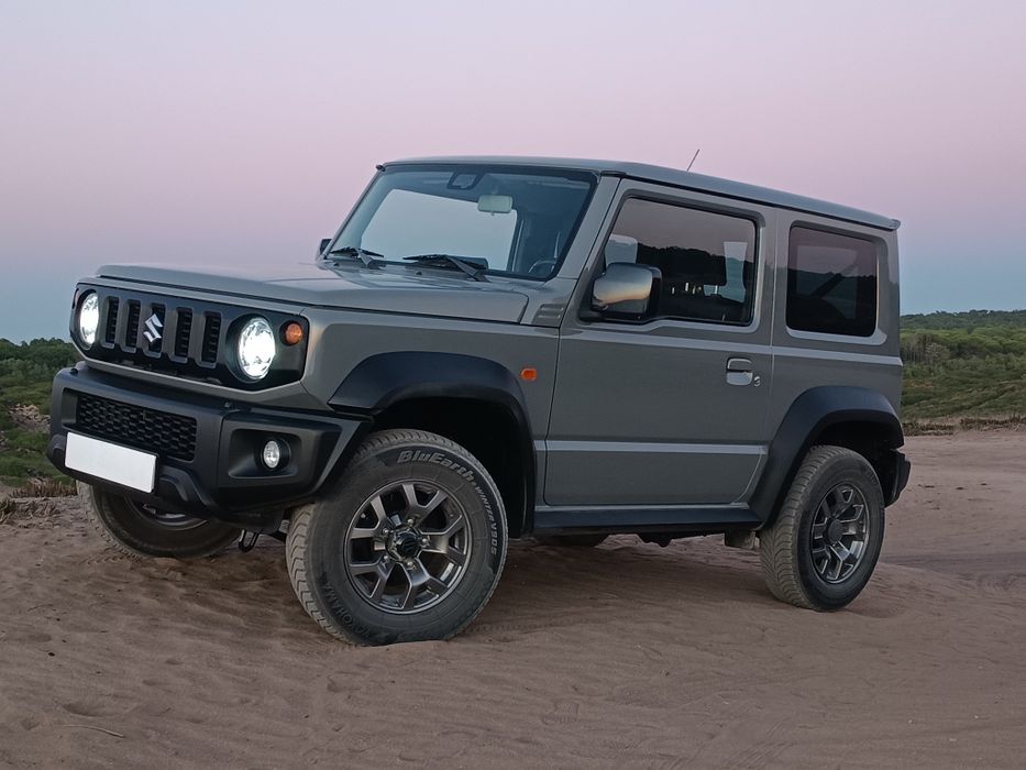 Suzuki Jimny 4 Lugares Full Extras com Histórico de Revisões