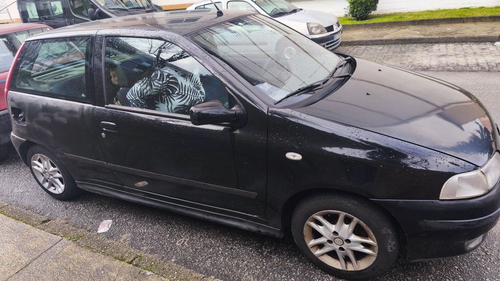 Fiat Punto para troca ou venda
