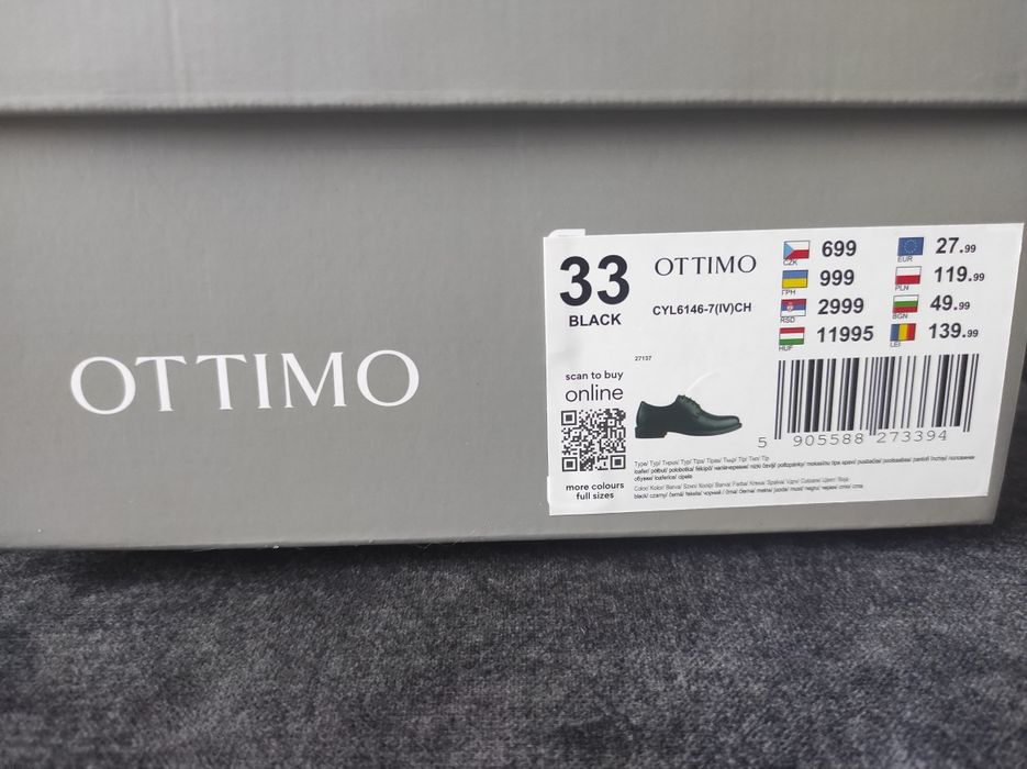 Buty do garnituru CCC OTTIMO rozm.33 czarne