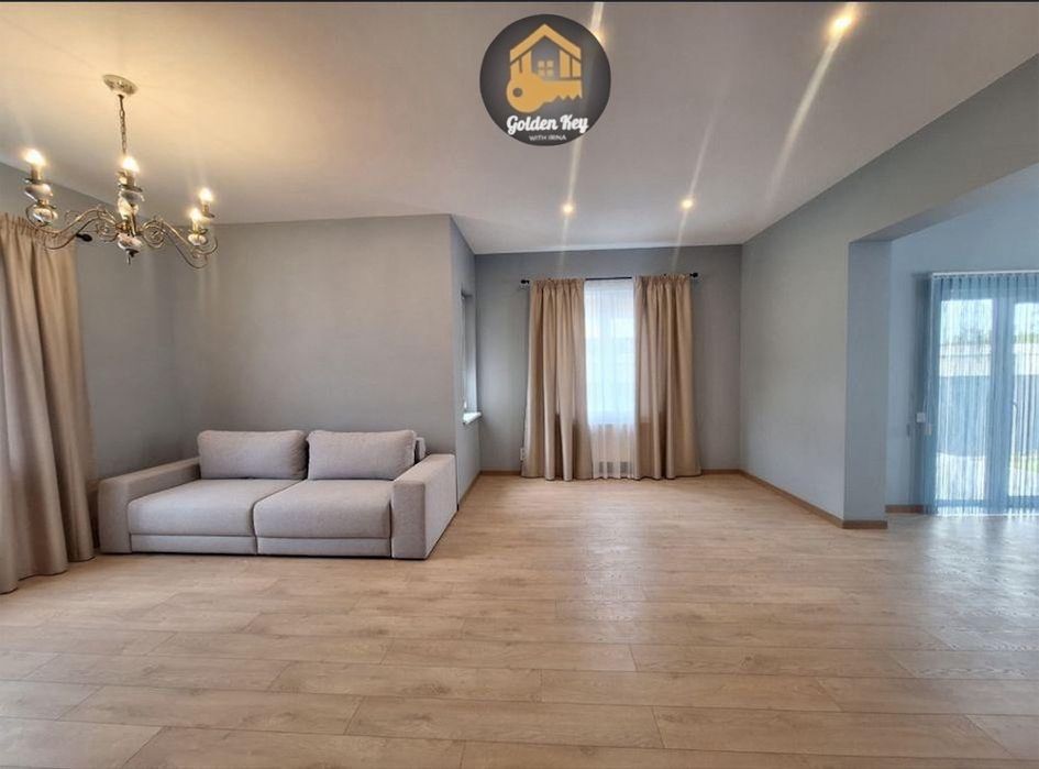Продам Просторий Мебльований Будинок 220м2, 10соток , с. Гора , 10км