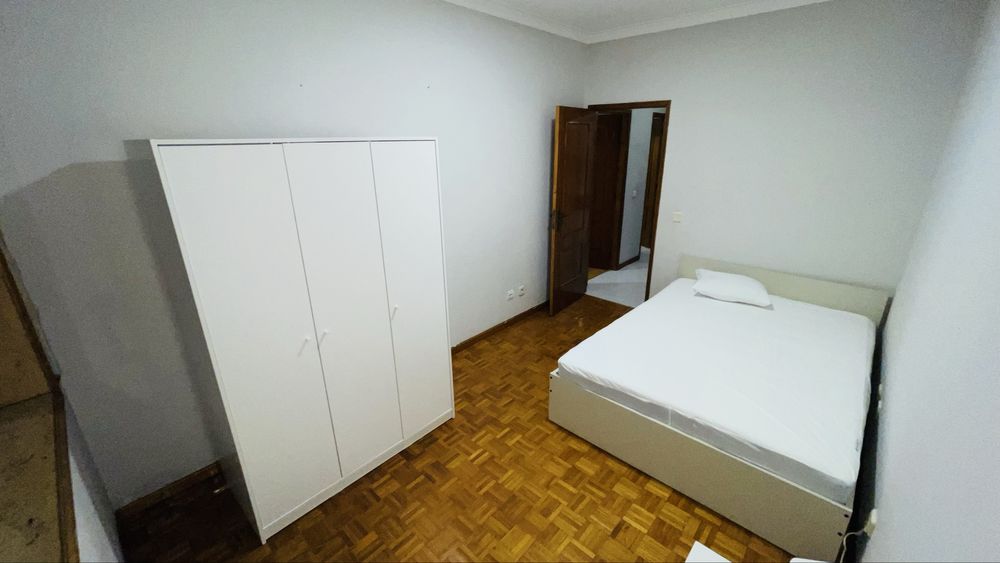 Aluga-se 1 Quartos Completos para trabalhador ou estudantes