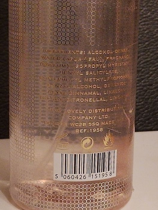 Mgiełka do ciała Sarah Jessica Parker Lovely 250 ml