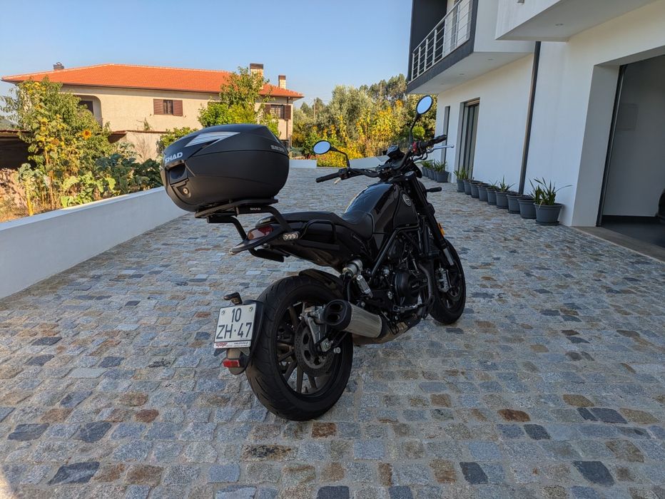 Benelli leoncino 500