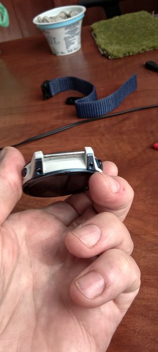 Wyjątkowy niebieski Garmin fenix 7 saphire Solar titanium