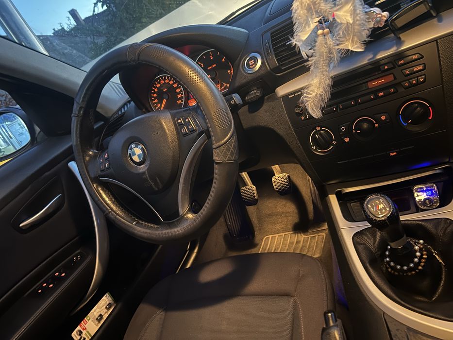 Vendo BMW Serie 1 , 118D foto 3