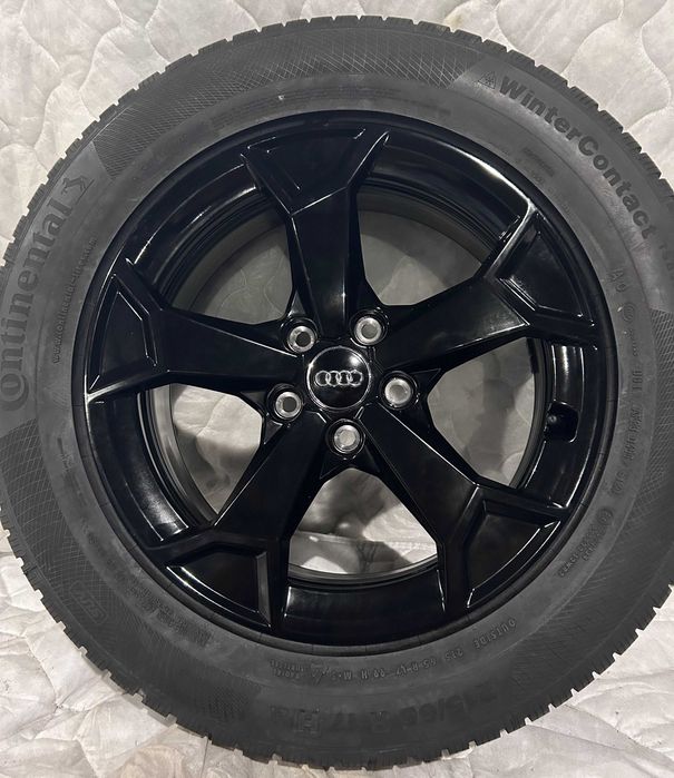 4x koła zimowe Audi Q3 215/65R17 Continental czarne nowe oryginalne