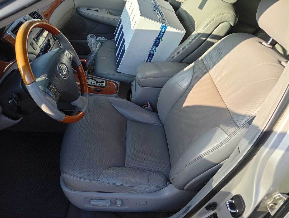 Продам Лексус ес 330